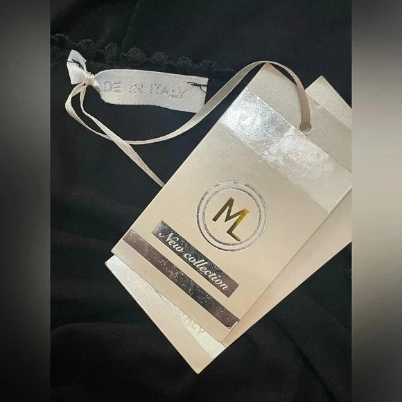 🖤 Made In Italy Black Floral Ruffle Front Blouse Medium - Picture 7 of 9